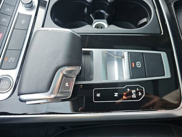 Used 2022 Audi Q7 3.0T Premium Plus w/ Premium Plus Package image 33