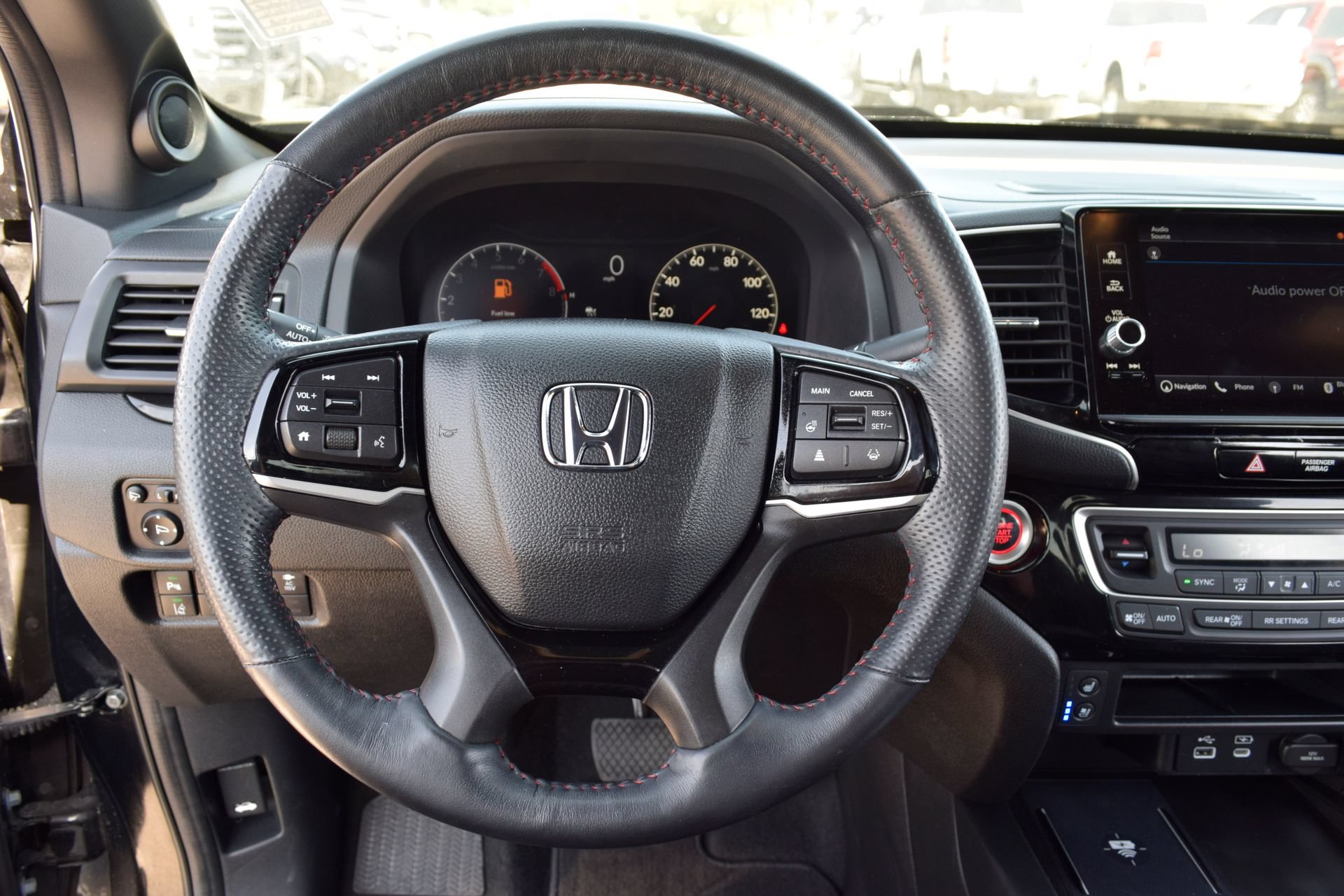 Used 2024 Honda Ridgeline Black Edition image 6