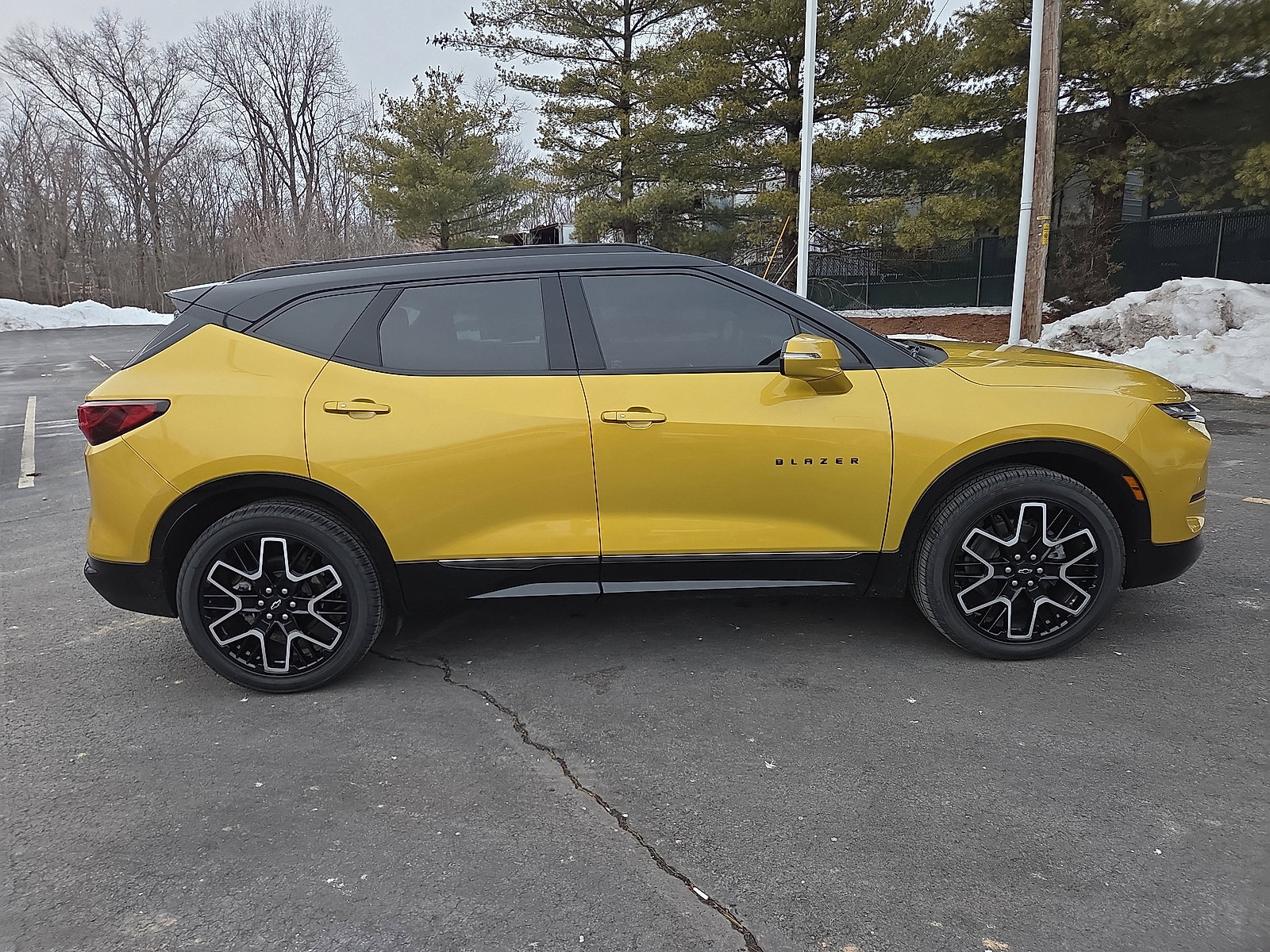 Used 2023 Chevrolet Blazer RS image 2