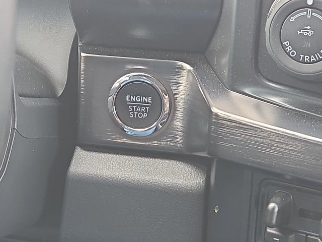 Used 2024 Ford F250 Lariat w/ Lariat Ultimate Package AWD/4WD image 46