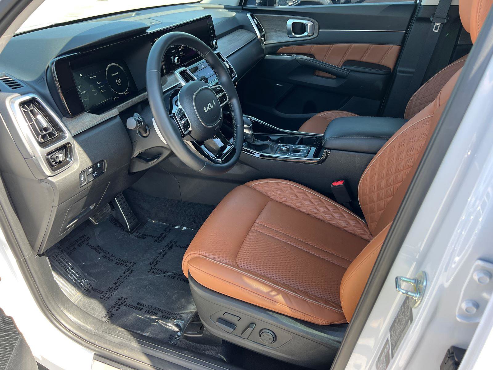 Used 2023 Kia Sorento SX Prestige AWD/4WD image 9