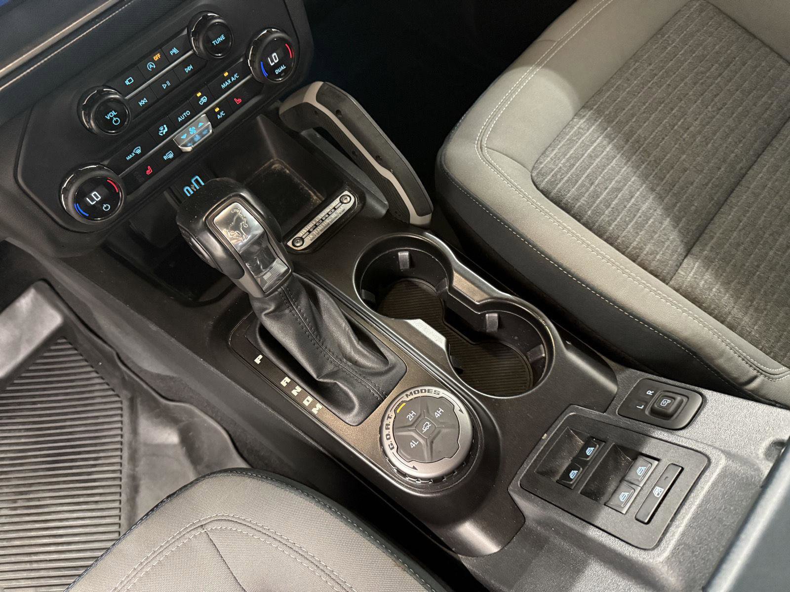 Used 2021 Ford Bronco Outer Banks image 19