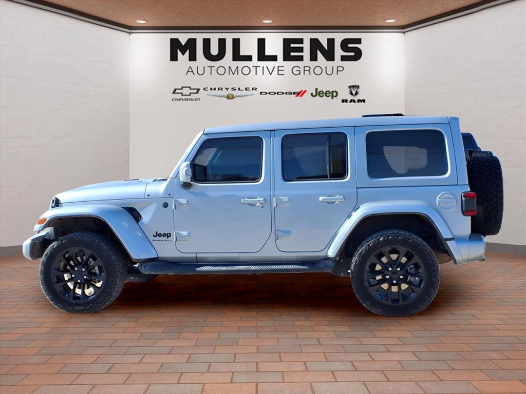 Used 2023 Jeep Wrangler Altitude image 8