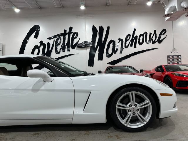 Used 2010 Chevrolet Corvette Coupe w/ Preferred Equipment Group image 5