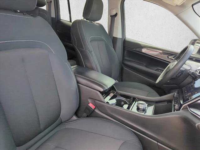 Used 2023 Jeep Grand Cherokee Laredo RWD image 27