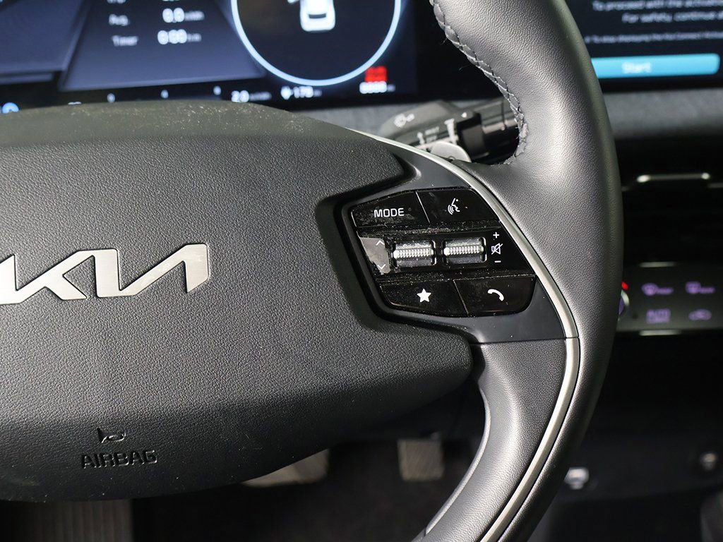 Used 2023 Kia EV6 Wind w/ Wind Technology Package image 40