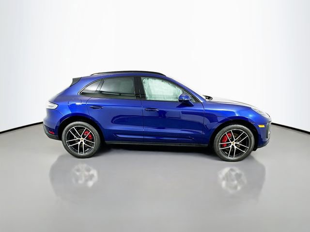Used 2024 Porsche Macan S AWD/4WD image 4