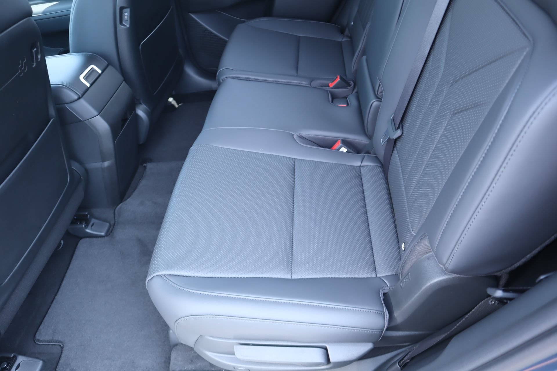 New 2026 Hyundai Santa Fe SEL FWD image 11