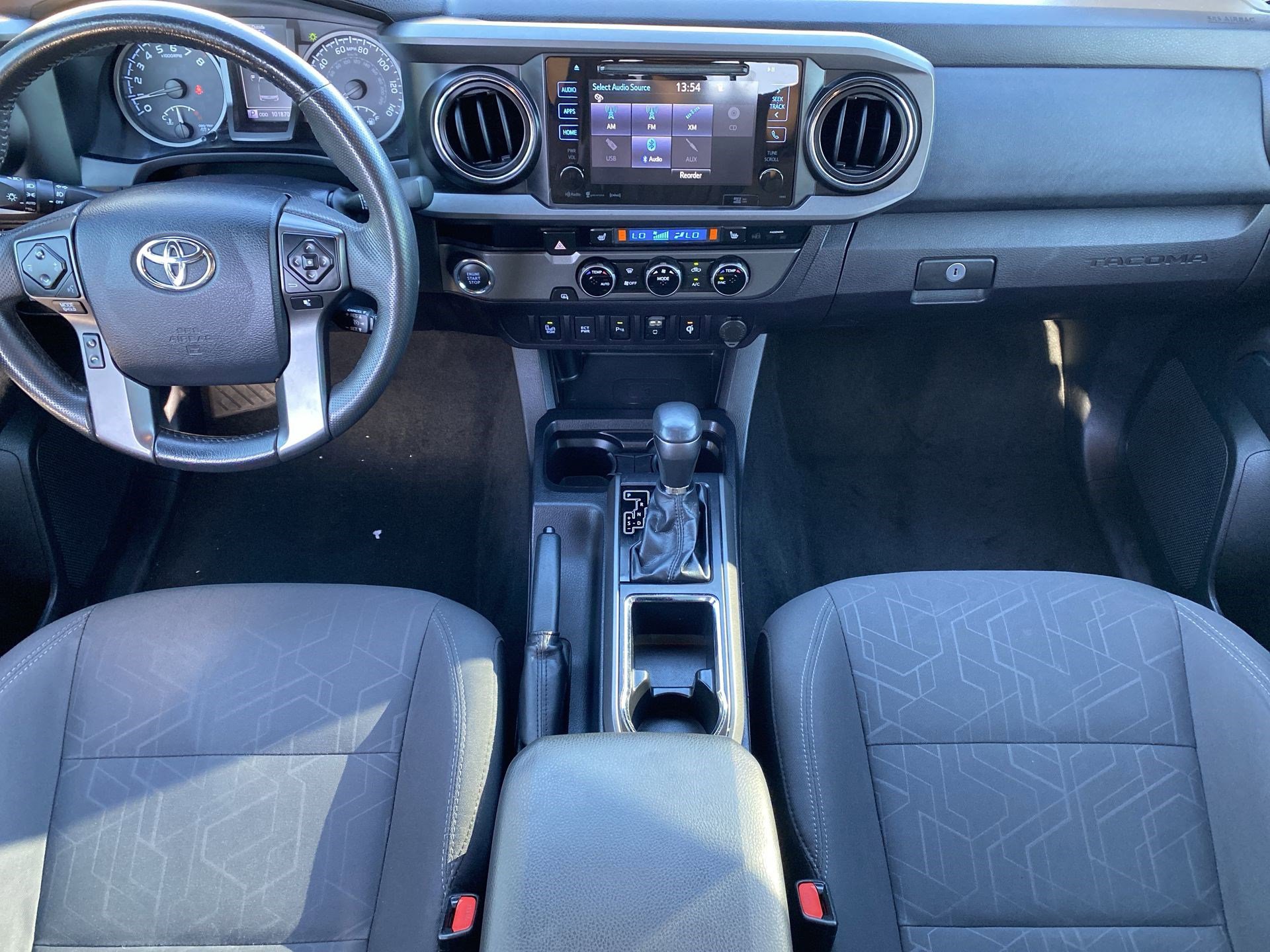 Used 2017 Toyota Tacoma TRD Sport image 24
