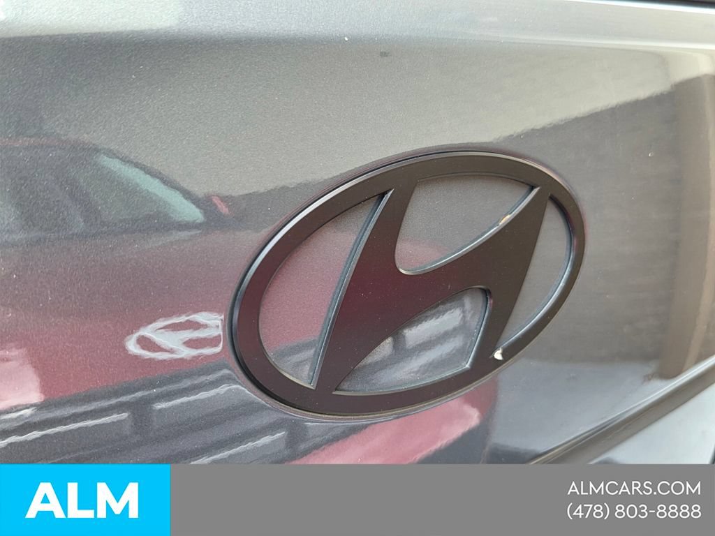 Used 2025 Hyundai Santa Fe Calligraphy FWD image 10