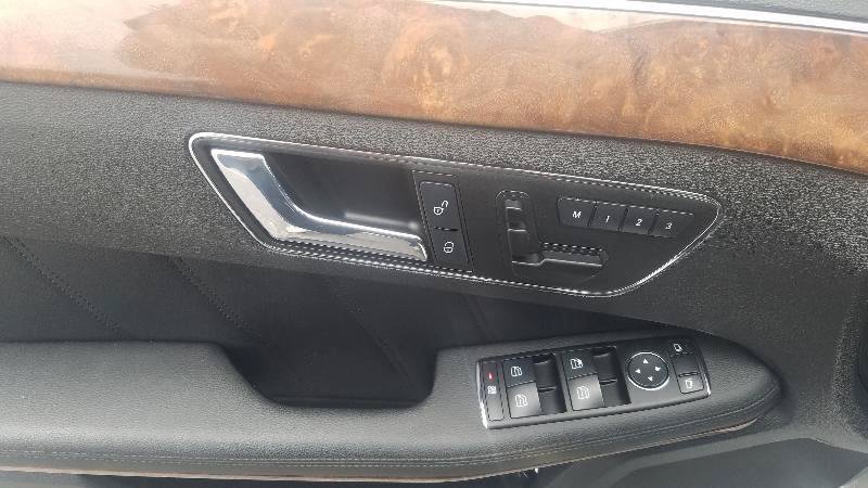 Used 2010 Mercedes-Benz E 350 4MATIC Sedan image 12