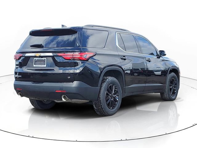 Used 2023 Chevrolet Traverse LT image 3
