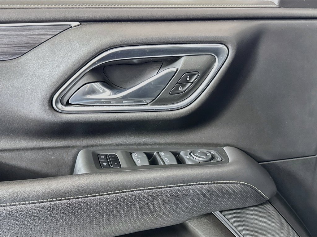 Used 2021 GMC Yukon SLT AWD/4WD image 22
