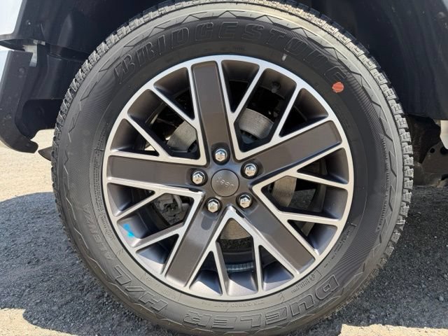 Certified 2023 Jeep Wrangler Unlimited Sahara AWD/4WD image 28