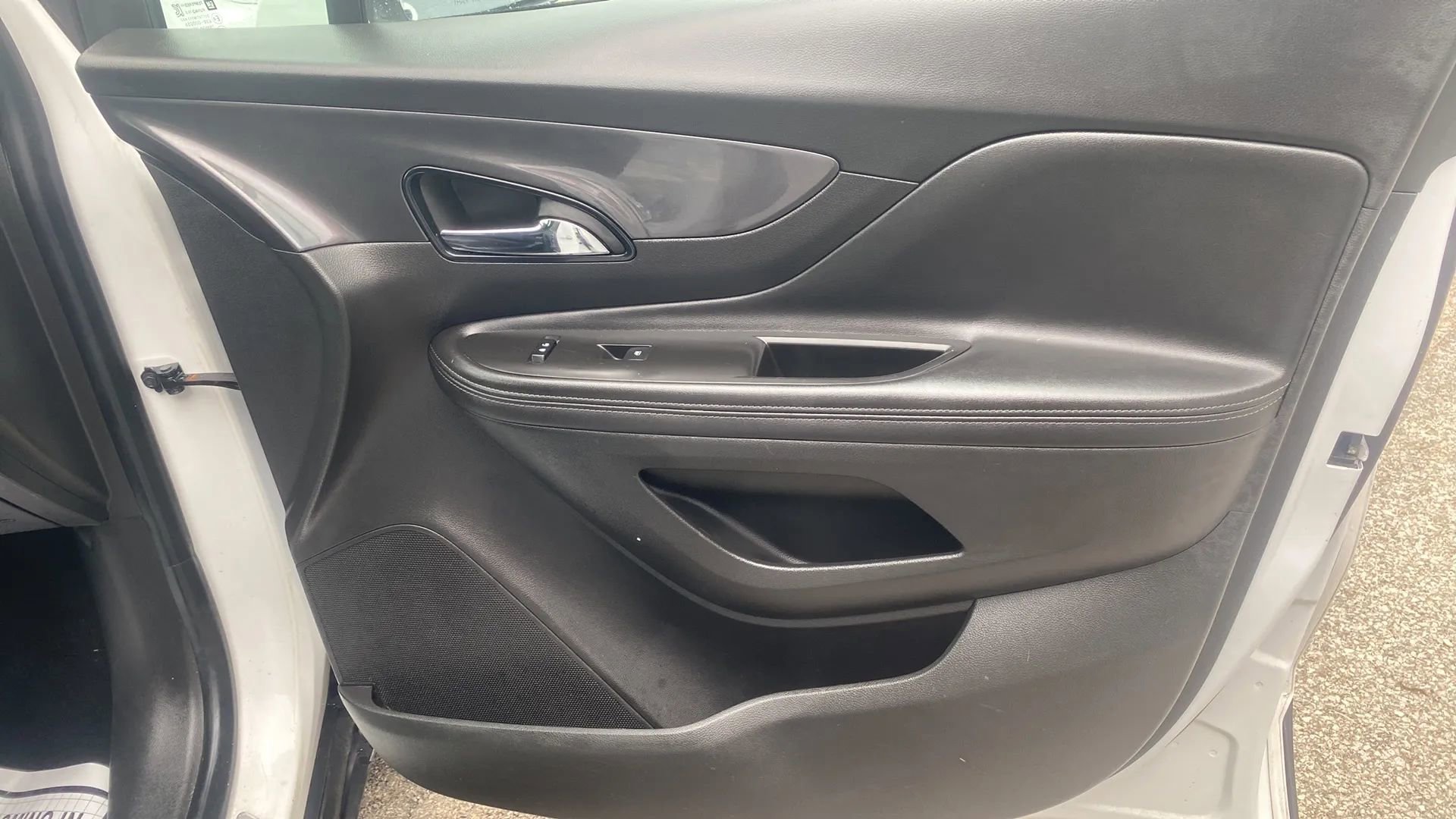 Used 2019 Buick Encore Preferred FWD image 24