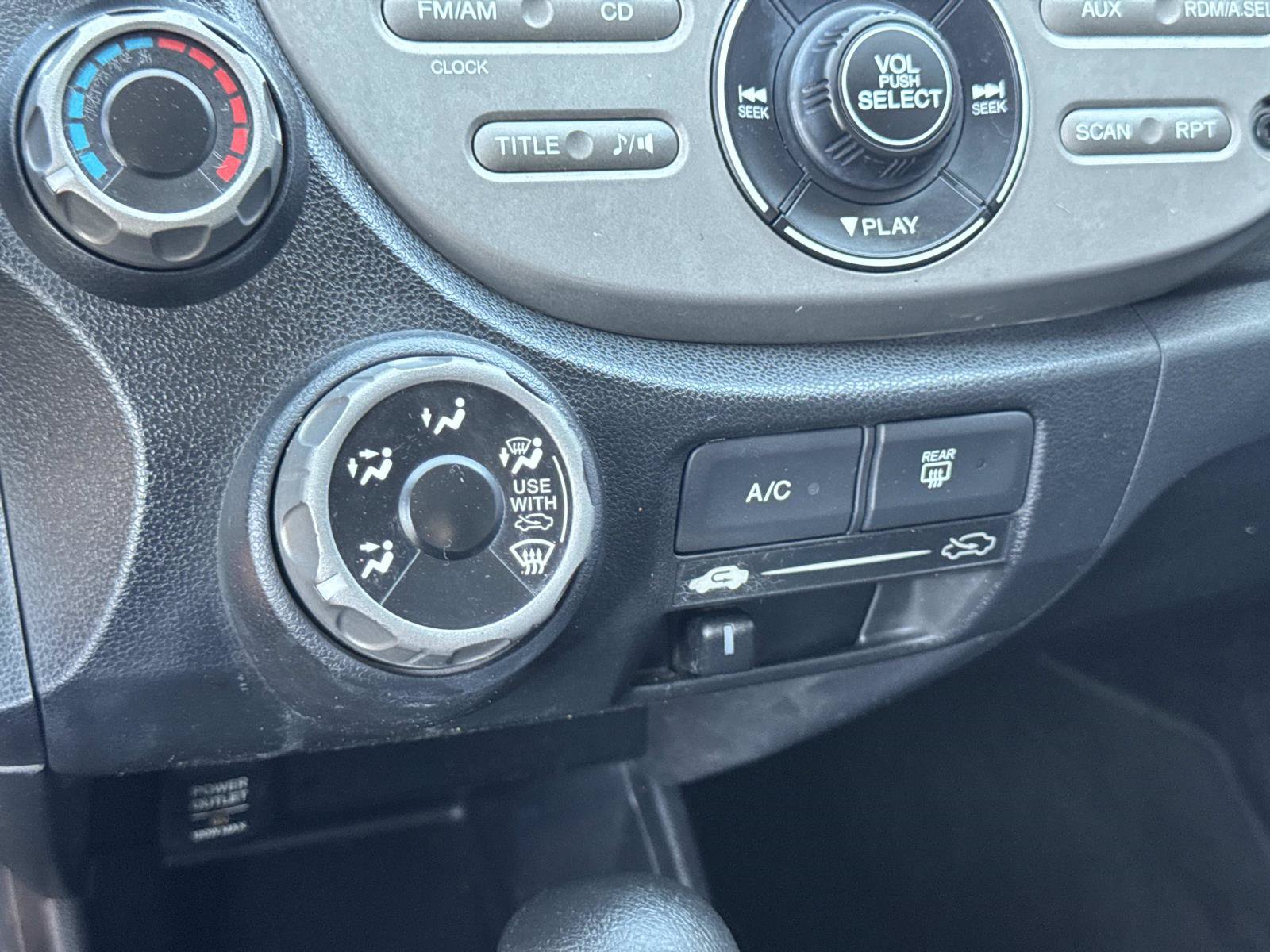 Used 2012 Honda Fit image 13