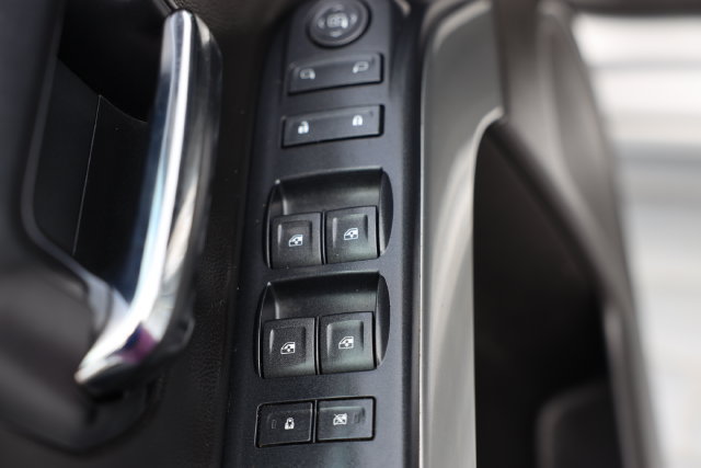 Used 2014 Chevrolet Silverado 1500 LT w/ LT Convenience Package RWD image 12