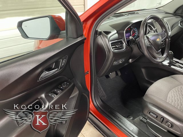 Used 2020 Chevrolet Equinox LT image 10