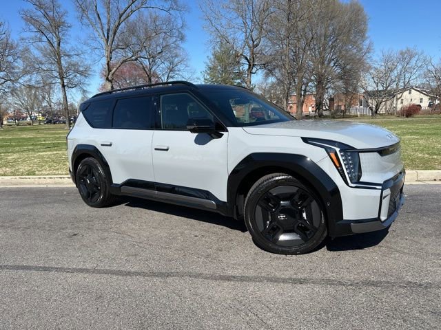 New 2026 Kia EV9 GT-Line AWD/4WD image 2