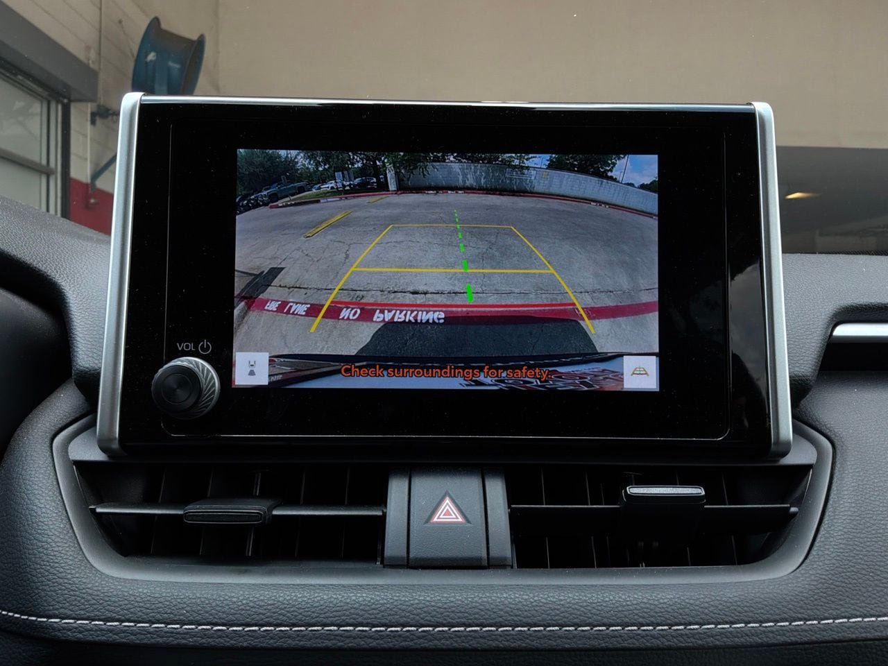 Used 2024 Toyota RAV4 AWD Hybrid image 33