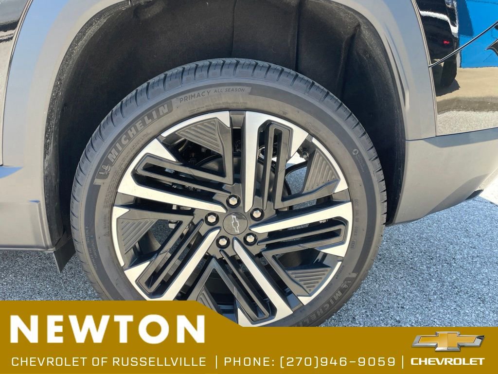 New 2026 Chevrolet Equinox RS w/ Safety and Technology Package AWD/4WD image 47