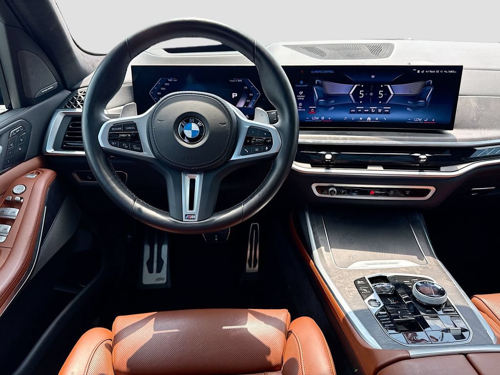 Used 2025 BMW X7 M60i AWD/4WD image 28