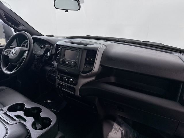 Used 2024 RAM 3500 Tradesman w/ Chrome Appearance Group image 21