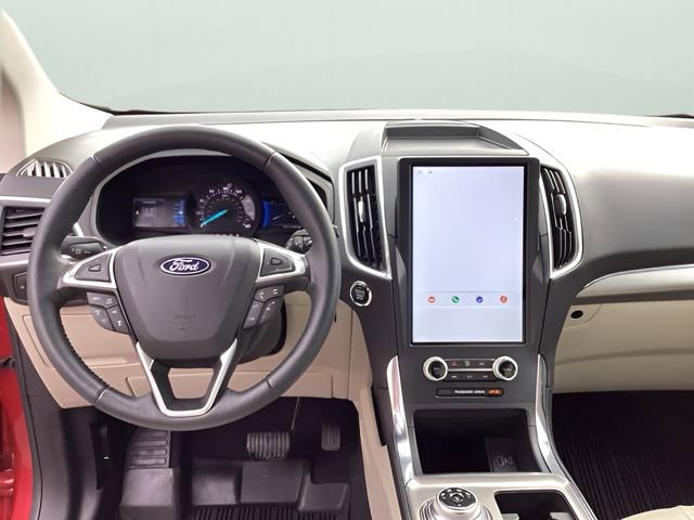 Used 2024 Ford Edge Titanium w/ Titanium Elite Package image 9