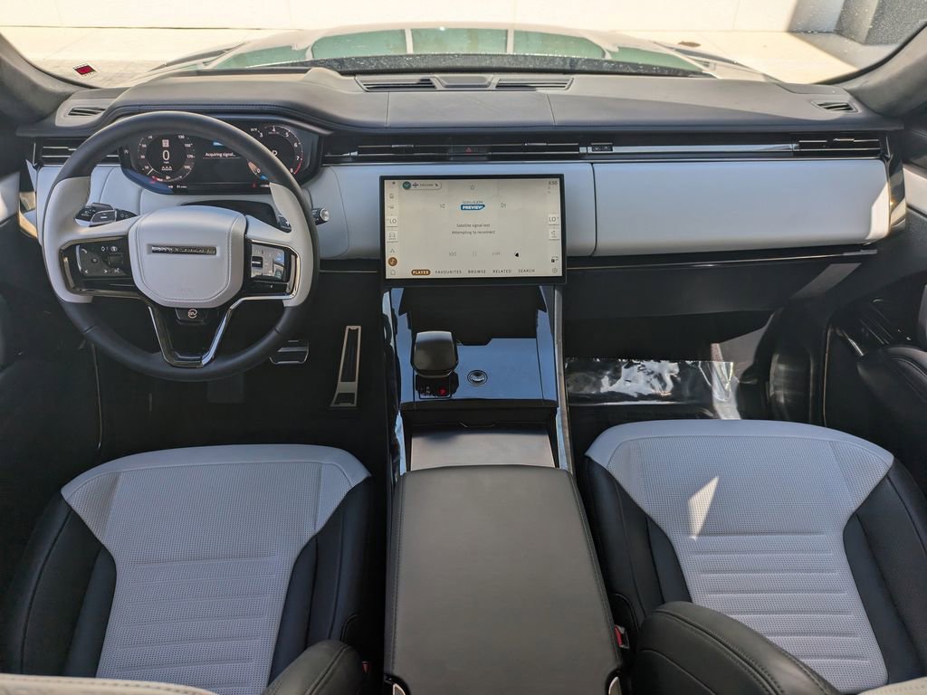 Used 2024 Land Rover Range Rover Sport AWD/4WD image 17