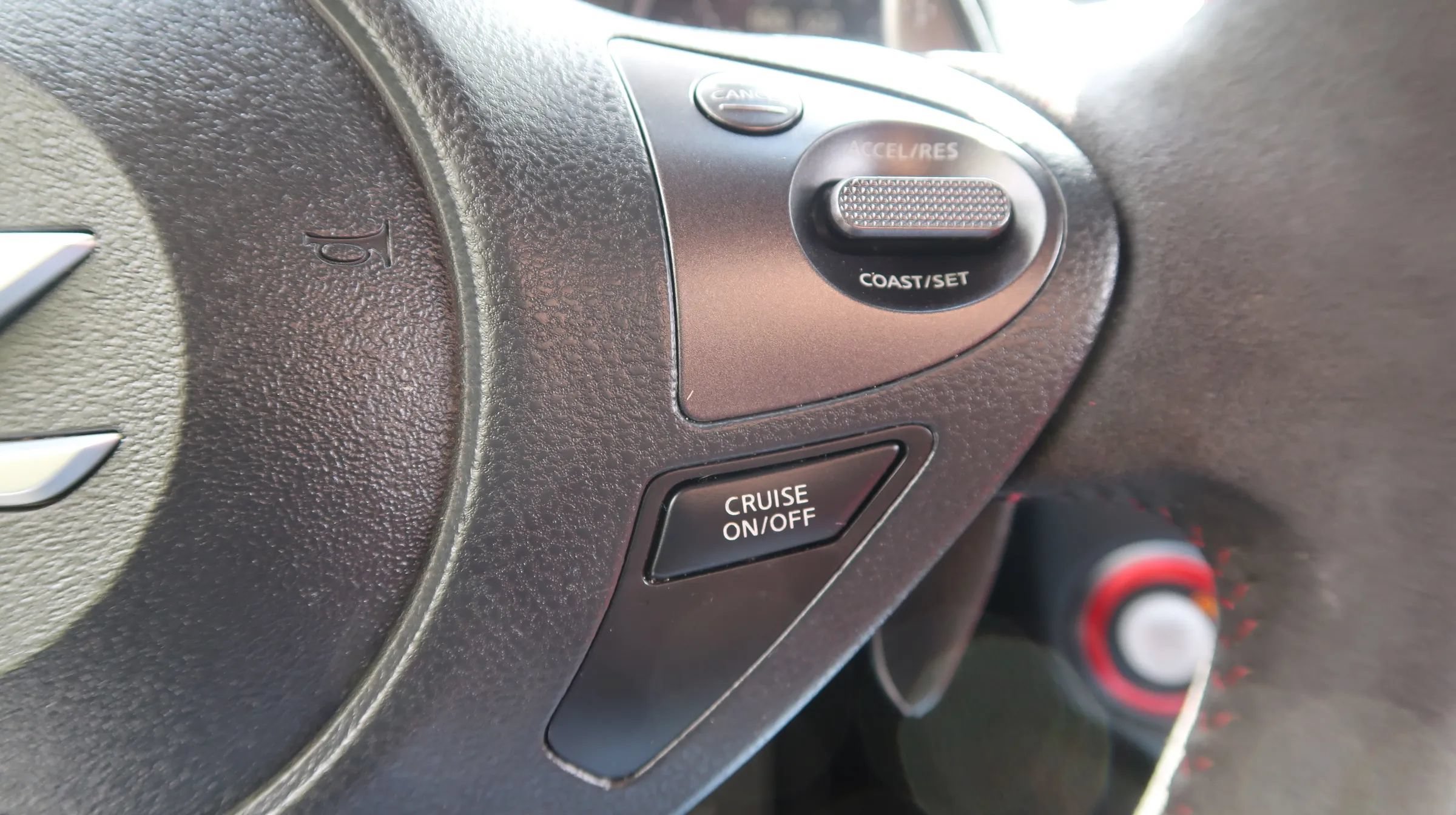 Used 2019 Nissan 370Z NISMO RWD image 32