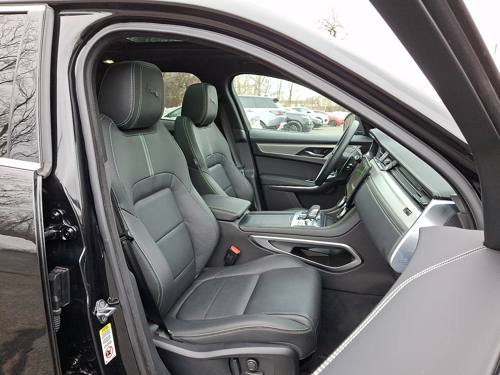 Used 2026 Jaguar F-PACE R-Dynamic S image 3