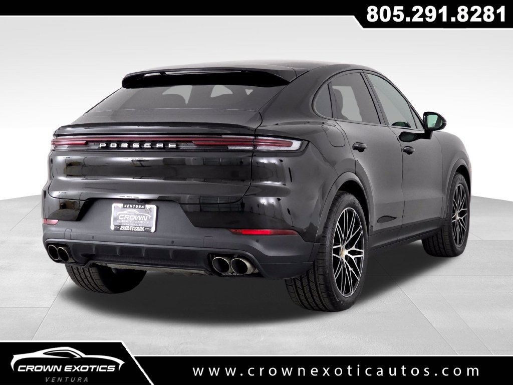 Used 2024 Porsche Cayenne S AWD/4WD image 7