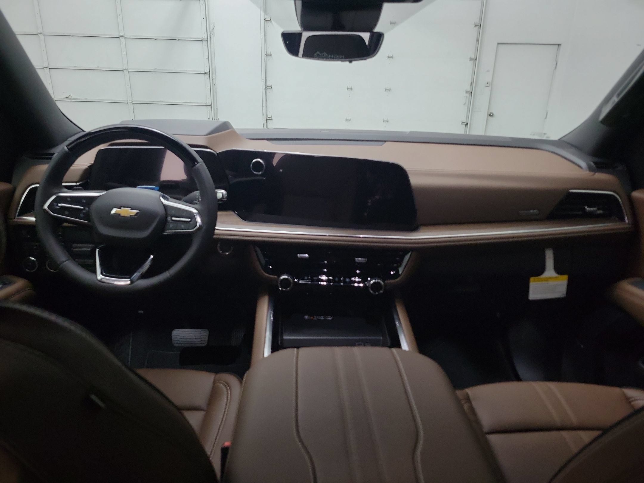 New 2026 Chevrolet Suburban High Country AWD/4WD image 12