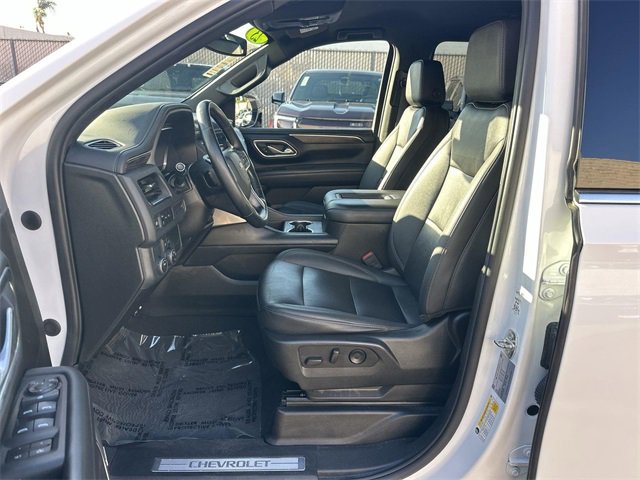 Used 2023 Chevrolet Suburban LT image 17