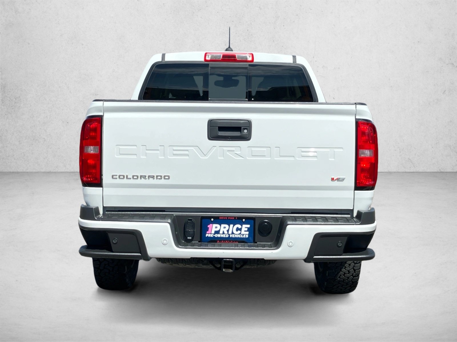 Used 2022 Chevrolet Colorado LT w/ Safety Package AWD/4WD image 6