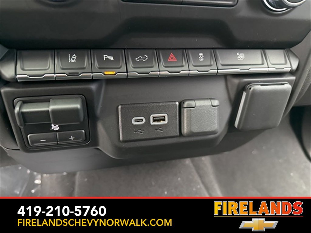 New 2026 Chevrolet Silverado 2500 Custom w/ Custom Value Package image 31