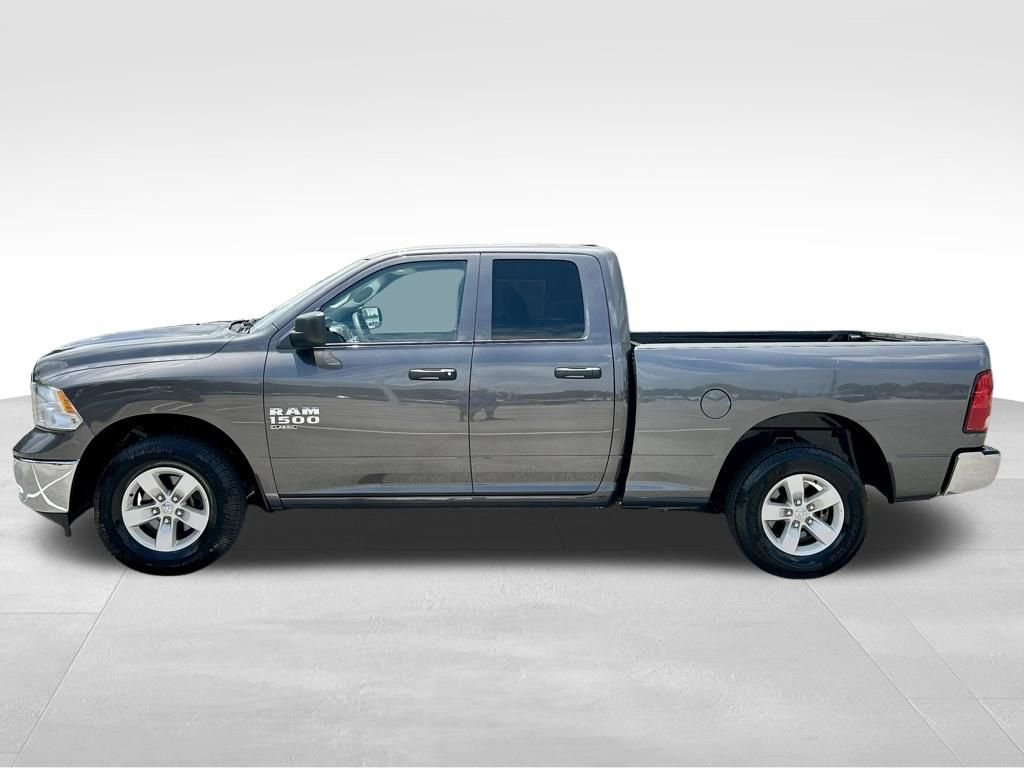 Used 2024 RAM 1500 Classic SLT AWD/4WD image 8