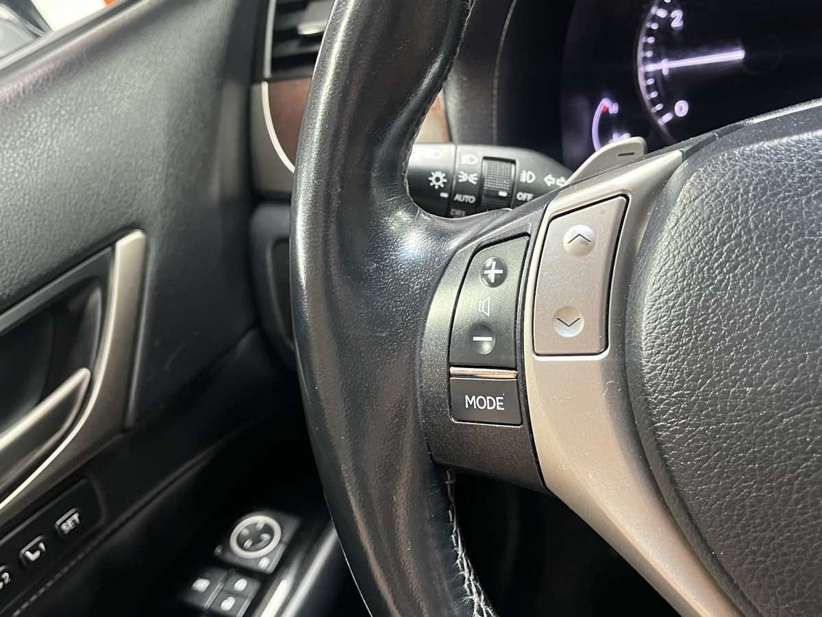 Used 2013 Lexus GS 350 AWD w/ Premium Pkg image 9