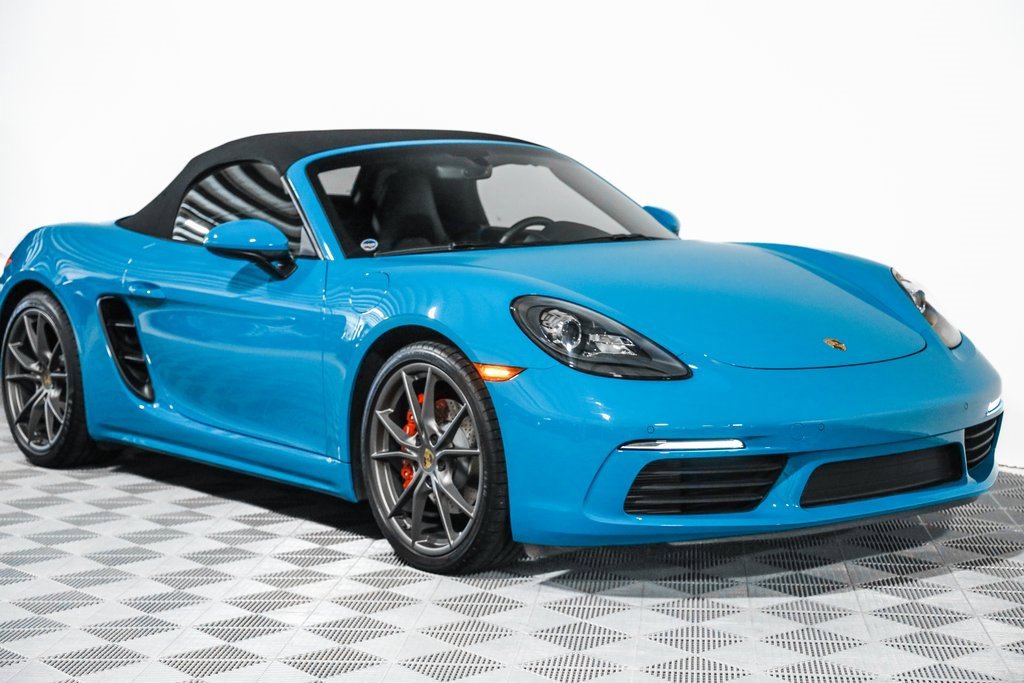 Used 2018 Porsche 718 Boxster S image 8