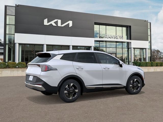 New 2026 Kia Sportage LX image 7
