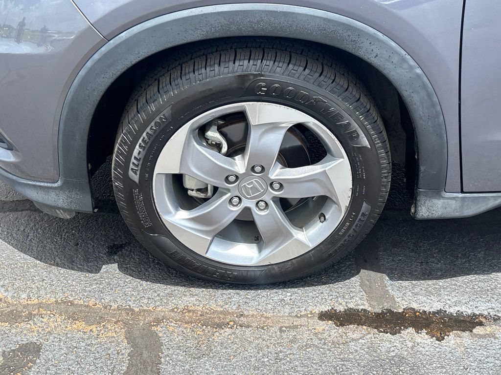 Used 2021 Honda HR-V LX image 24