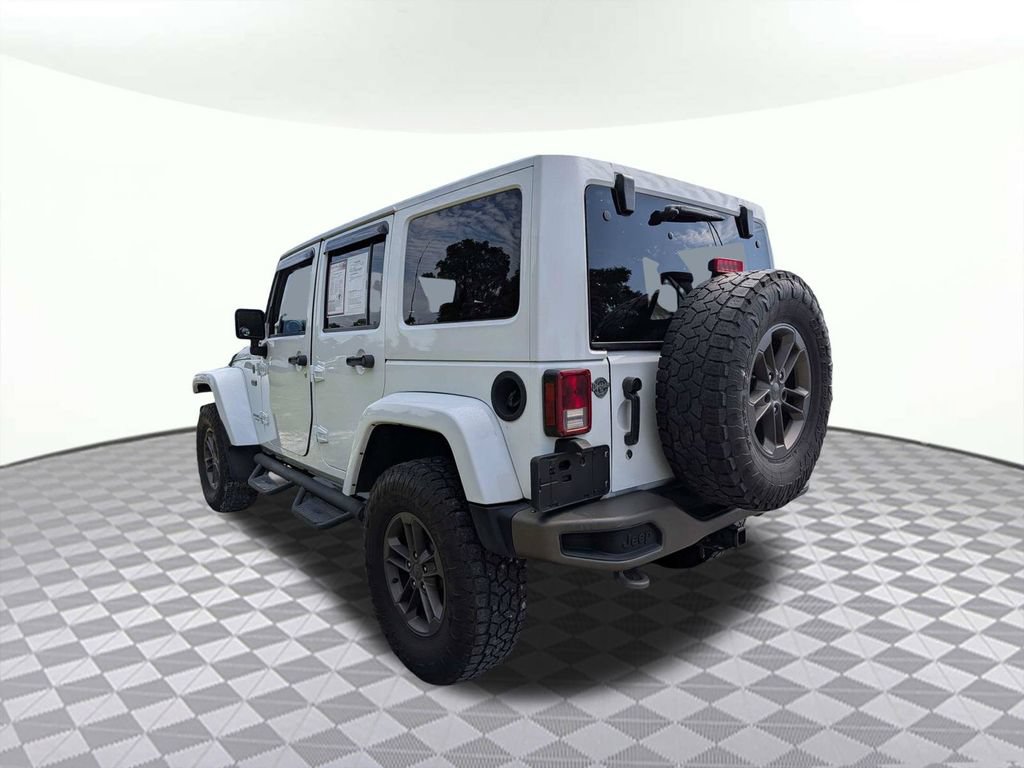 Used 2017 Jeep Wrangler Unlimited Sahara AWD/4WD image 5