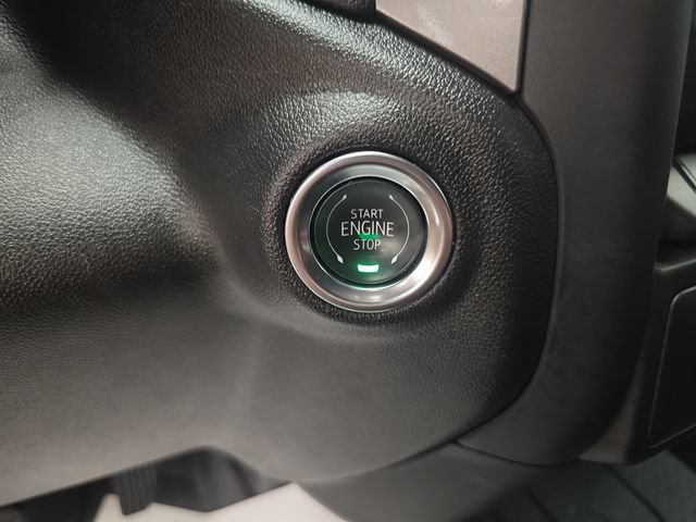 Used 2025 Chevrolet Silverado 1500 Custom AWD/4WD image 27