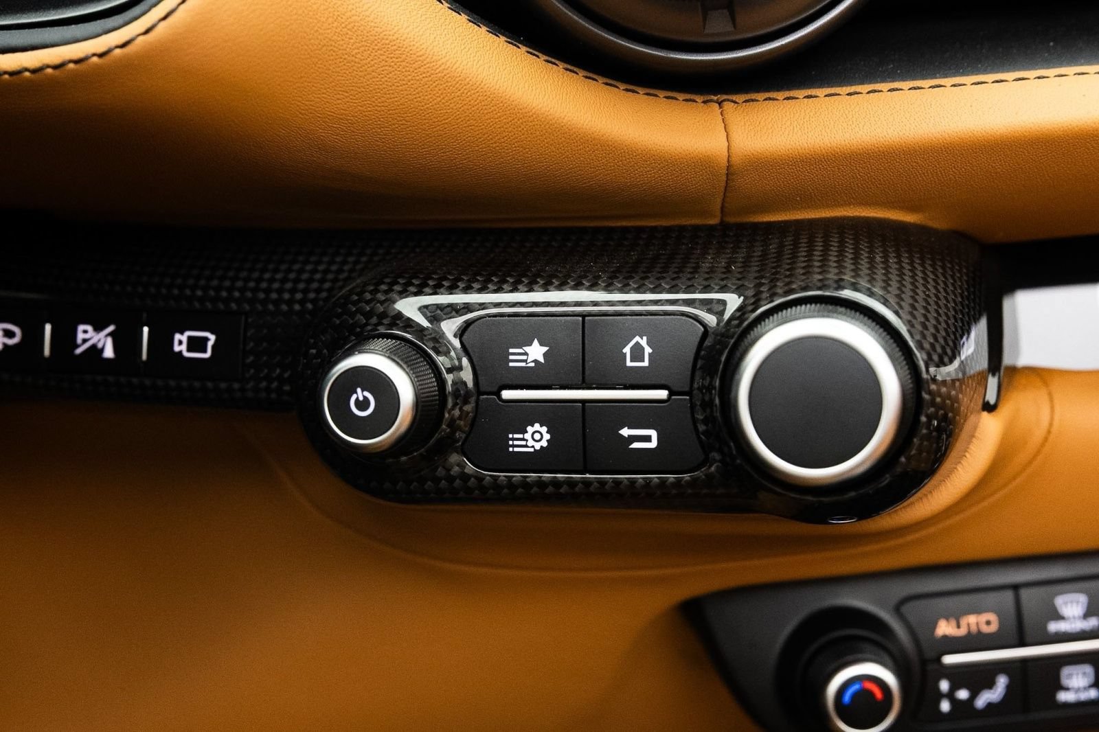 Used 2021 Ferrari 812 GTS RWD image 39