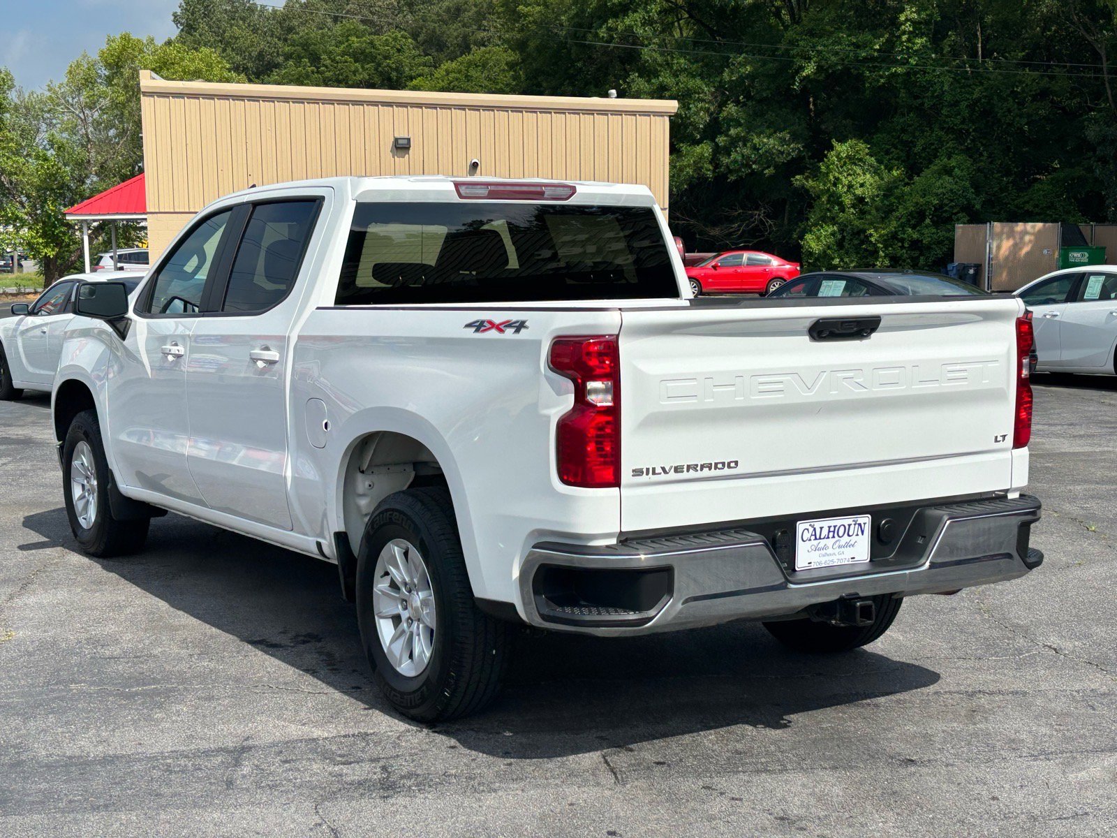 Used 2025 Chevrolet Silverado 1500 LT AWD/4WD image 4
