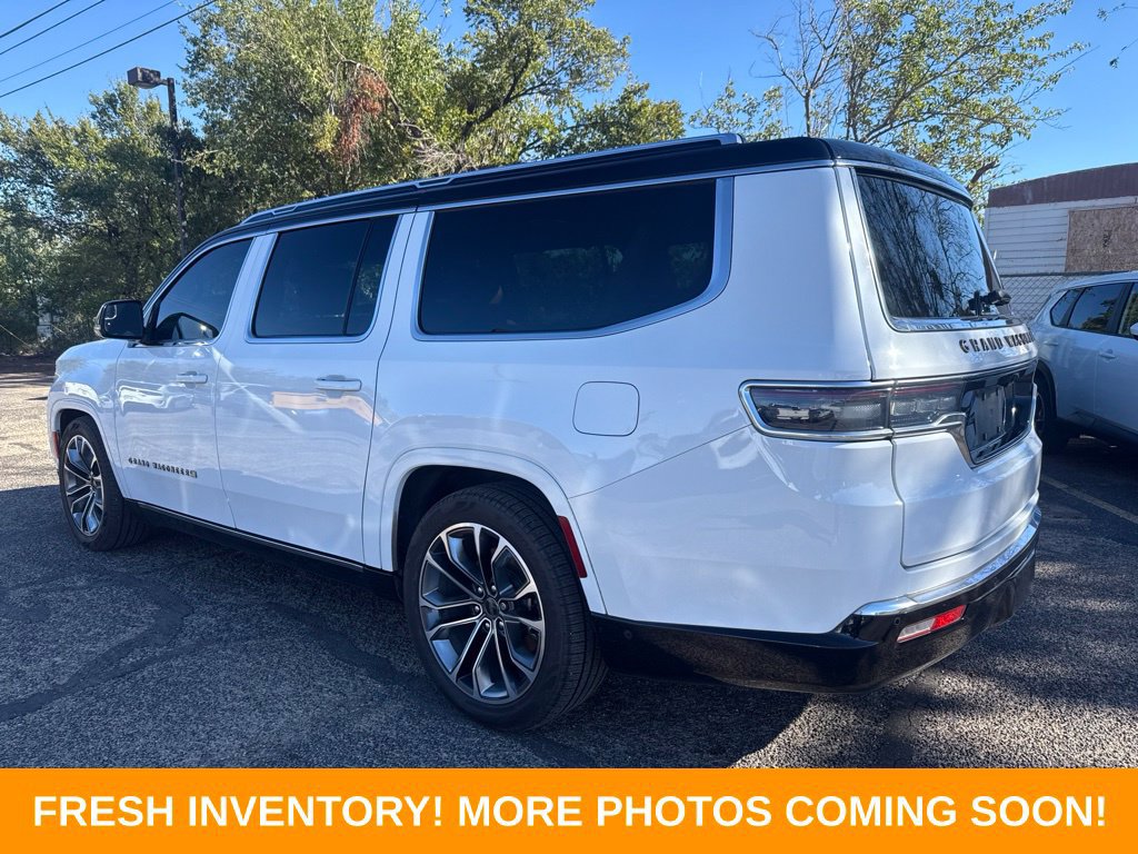 Used 2024 Jeep Grand Wagoneer L Series III AWD/4WD image 4