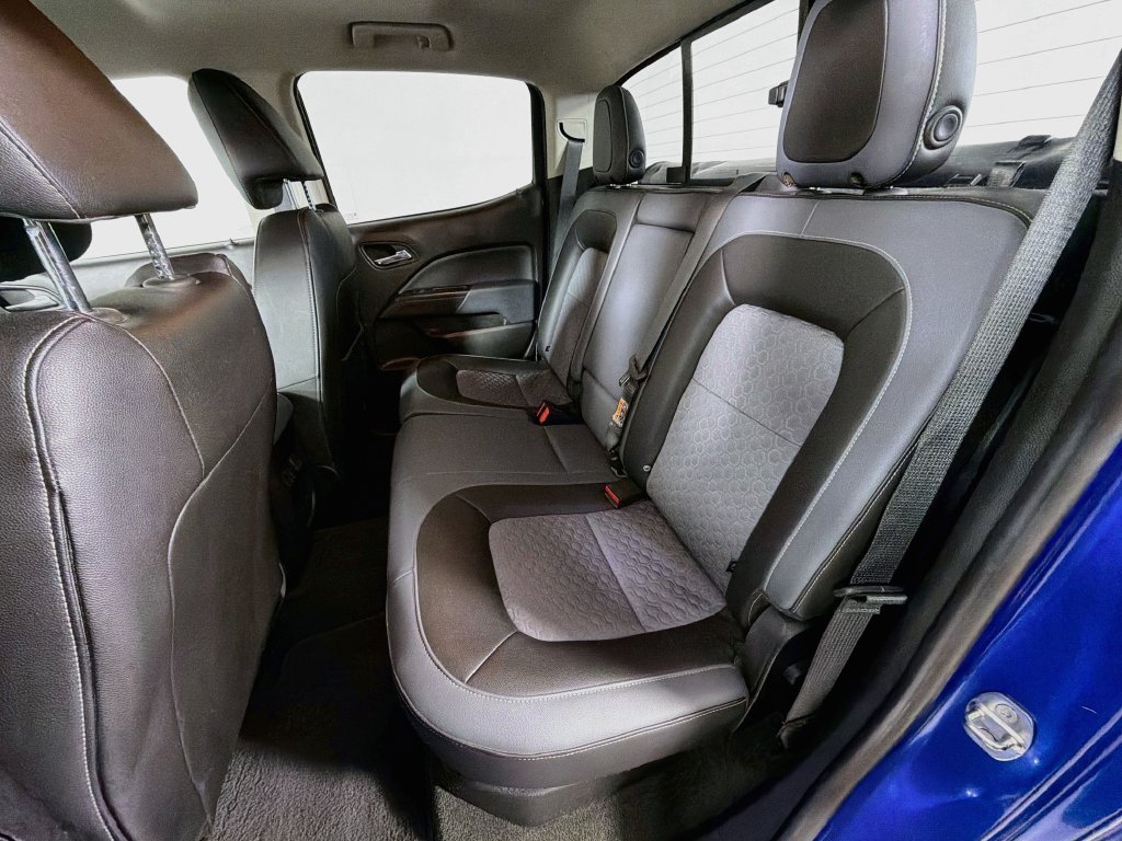 Used 2018 Chevrolet Colorado Z71 AWD/4WD image 19