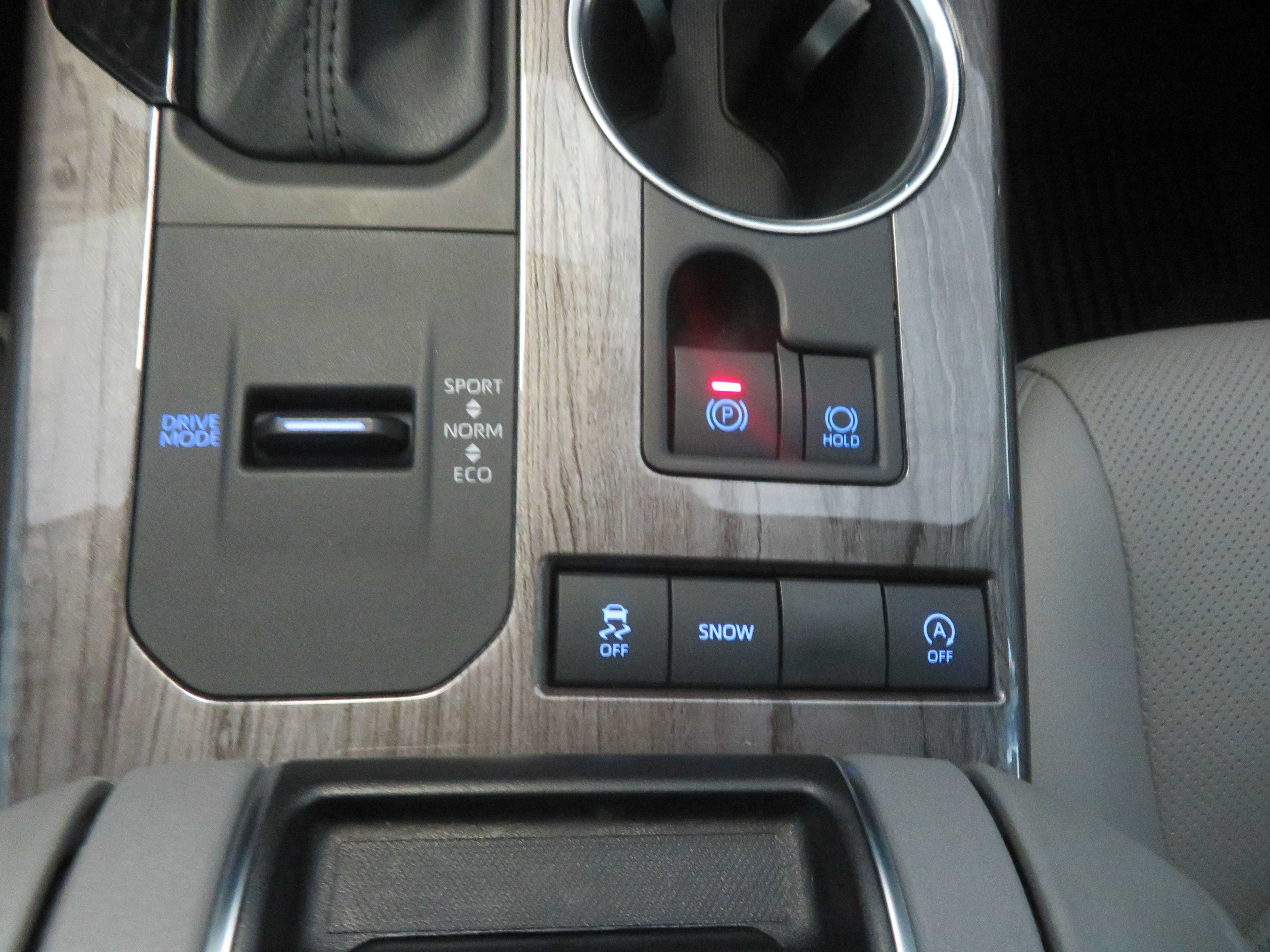 Used 2021 Toyota Highlander Platinum FWD image 51
