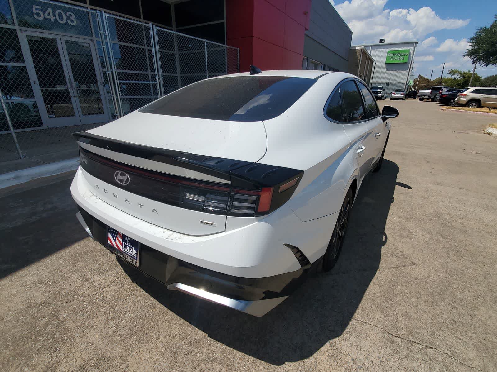 Used 2024 Hyundai Sonata SEL AWD/4WD image 6