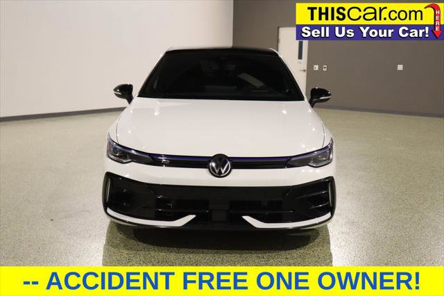 Used 2025 Volkswagen Golf AWD/4WD image 2
